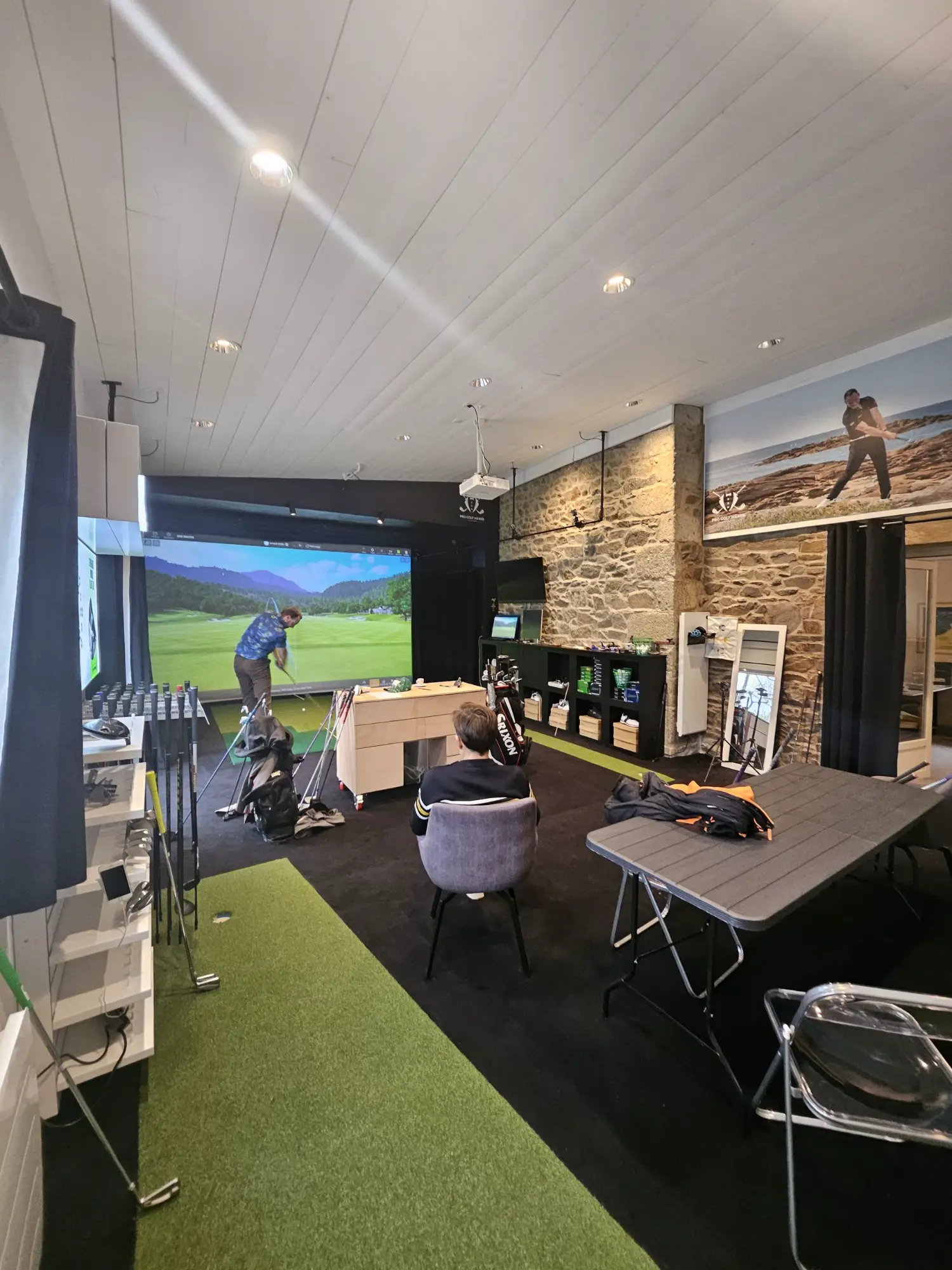 clubs de golf sur mesure, Cours indoor, atelier réparation Perros guirec (Bretagne)